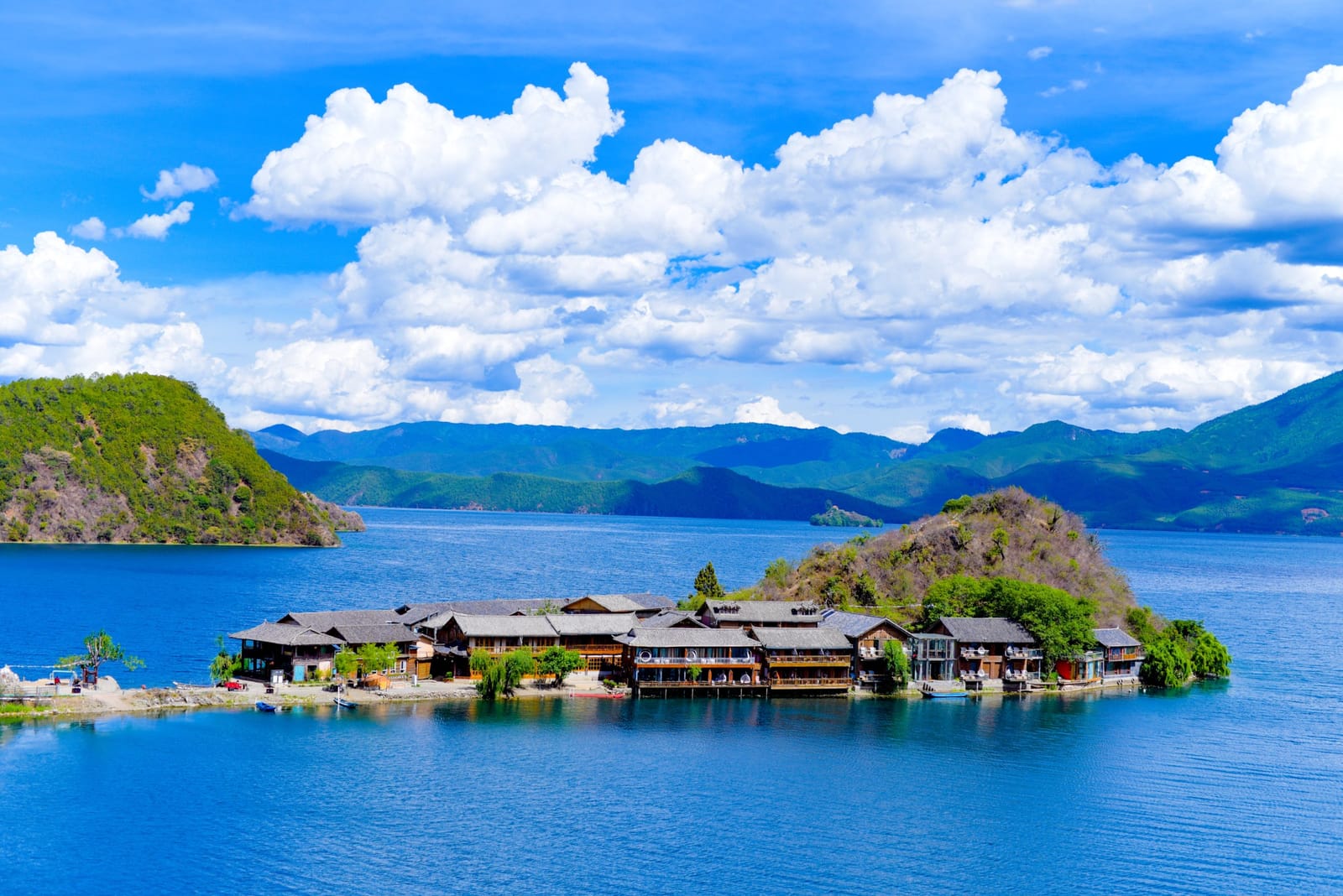 6-Day Tour of Lijiang, Dali, and Lugu Lake