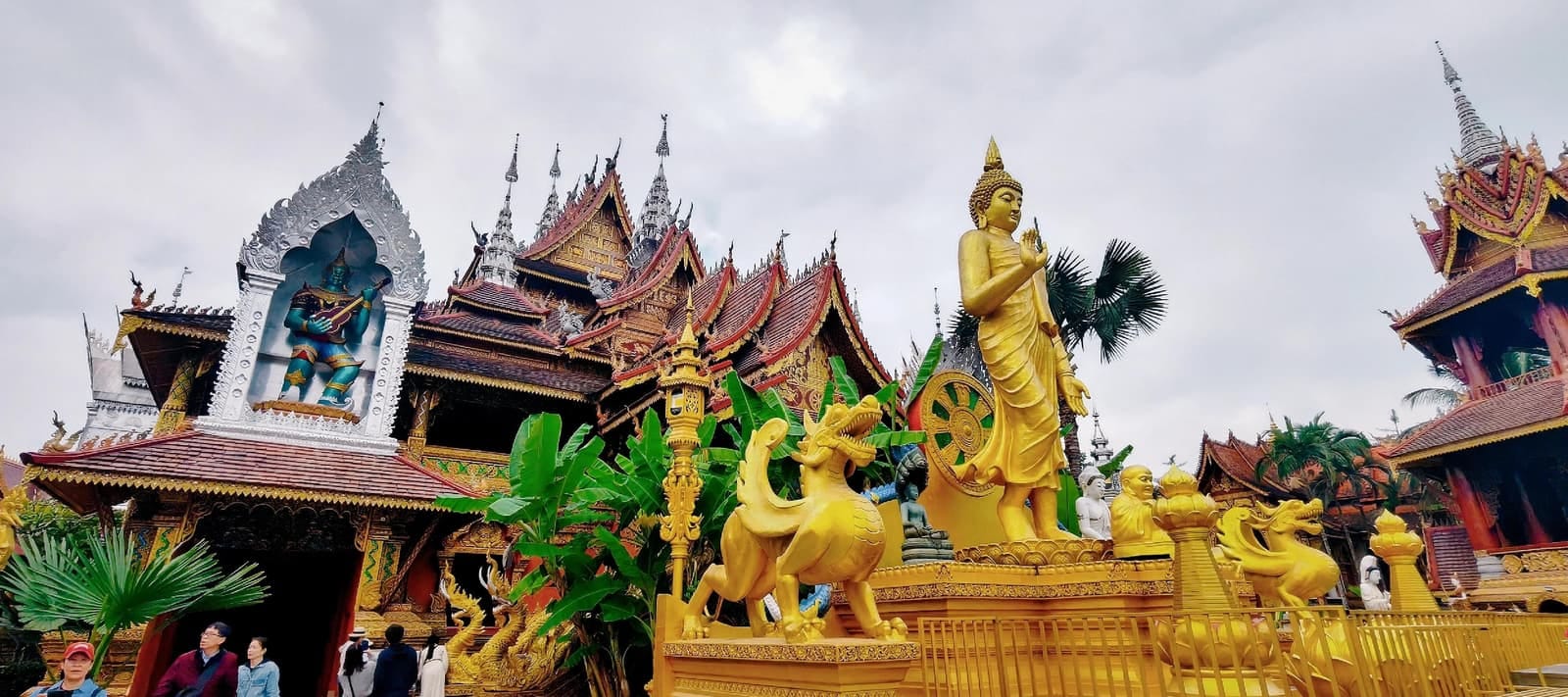 Gaozhuang Night Market & Dai cuisine